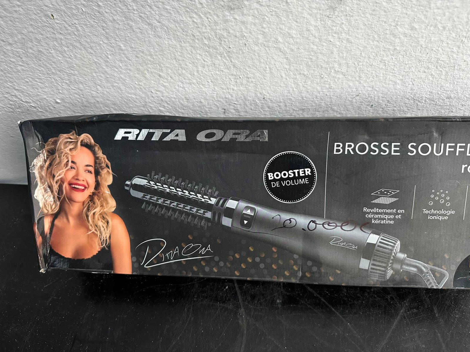 Brosse Soufflante Rita Ora