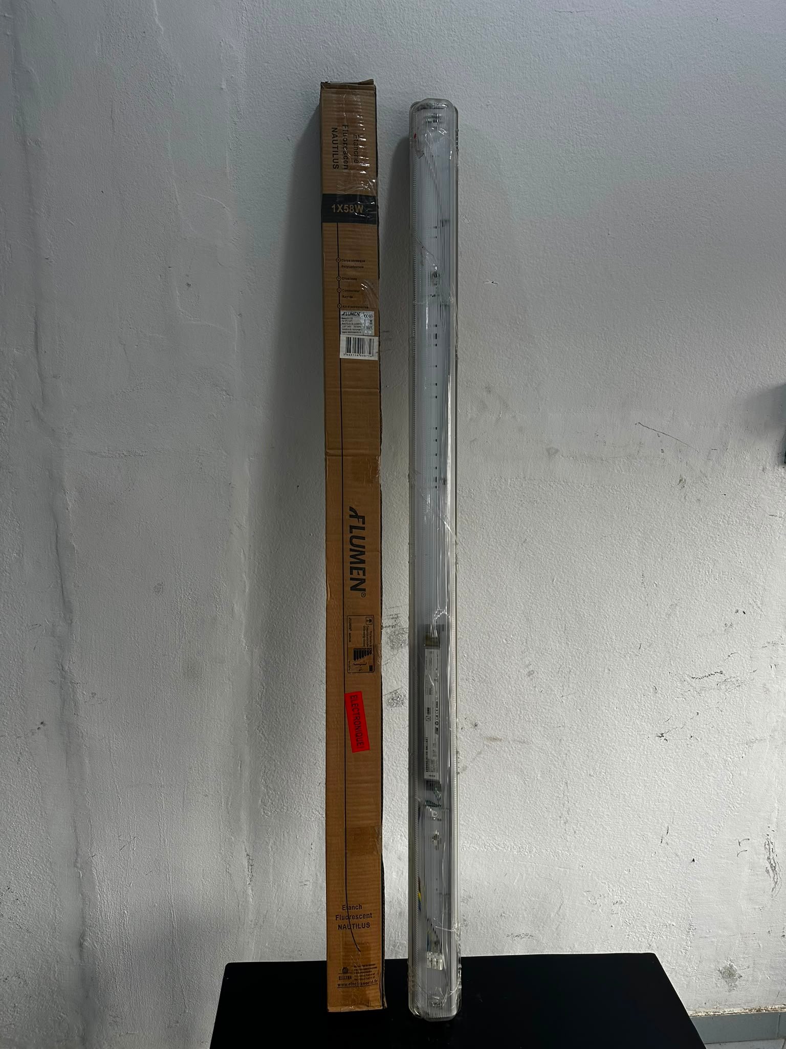 Luminaire étanche fluorescent FLUMEN Nautilus 1 × 58 W